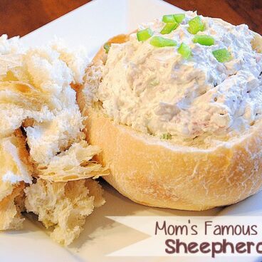 A plate of Shepherder's Bread Dip