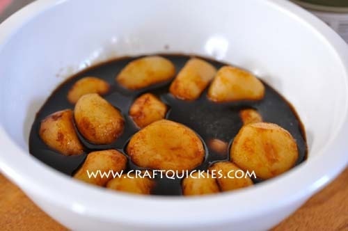 A bowl of Water Chestnuts