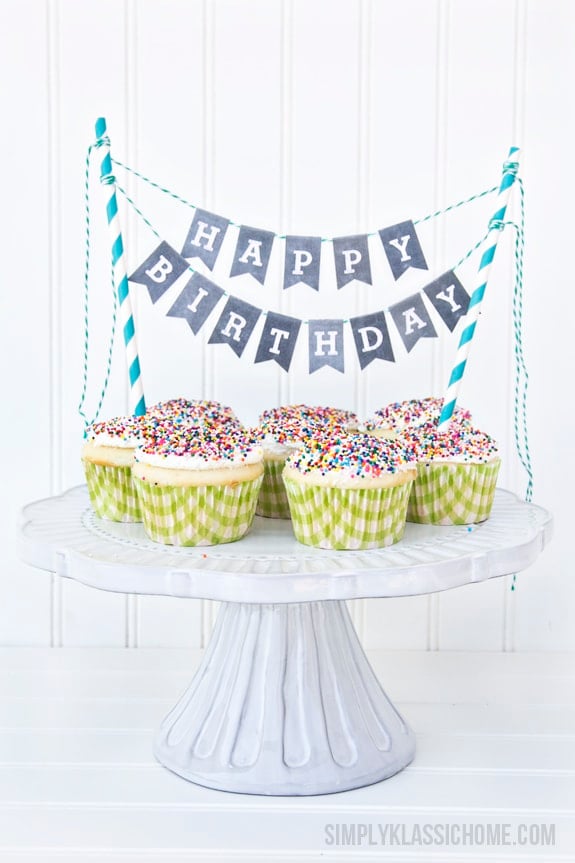 Printable Chalkboard Letters Bunting - Add some charm to your cakes, cupcakes and pies with this free printable download from Simply Klassic!