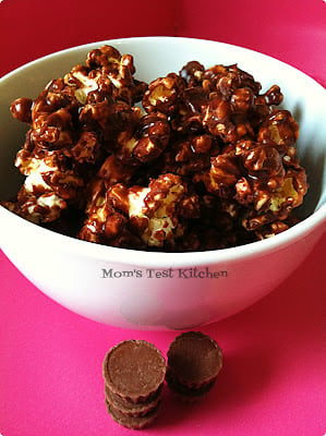 A bowl of chocolate peanut butter popcorn