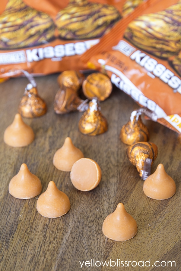 Close up of pumpkin spice Hershey\'s kisses