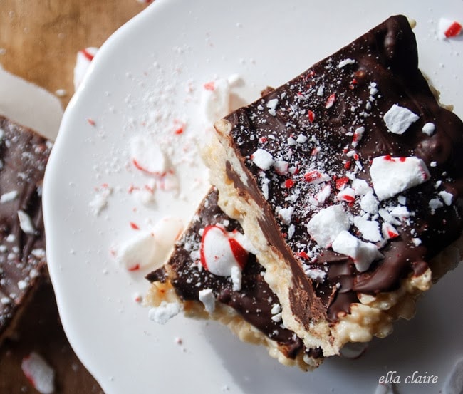 A plate of peppermint chocolate rice krispie treats