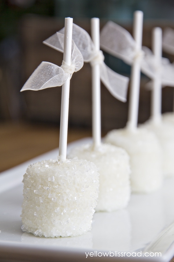 Snowball Marshmallow Pops