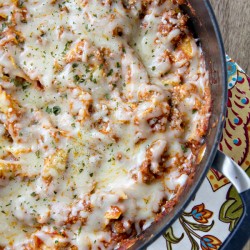 Easy Skillet Stove Top Lasagna | YellowBlissRoad.com