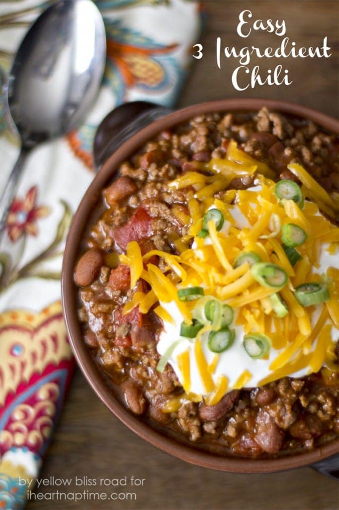 Easy 3 Ingredient Chili Recipe (Customizable)