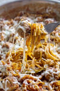 A close up of spaghetti and meatballs
