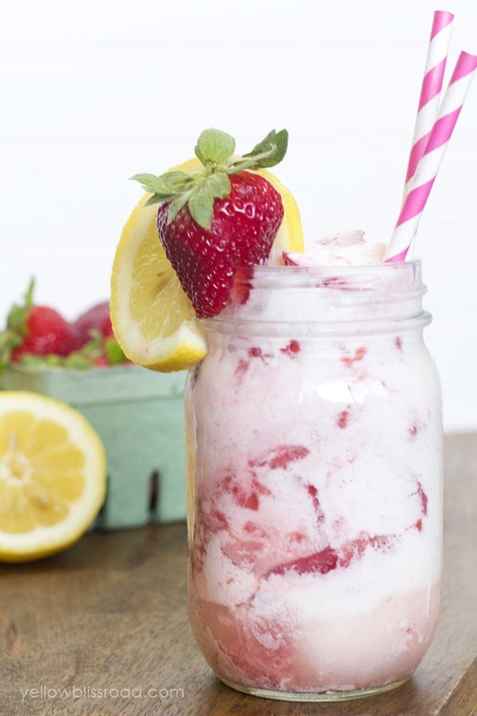 Strawberry Lemonade Ice Cream Float