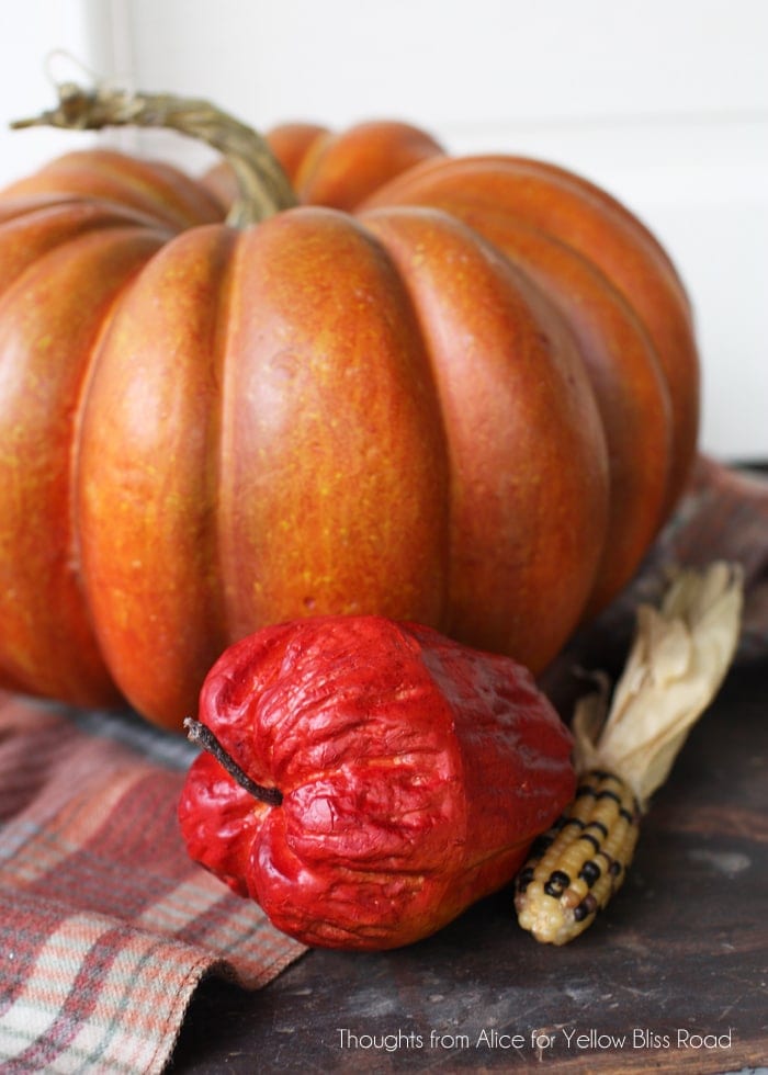 Harvest Inspired Fall Vignette