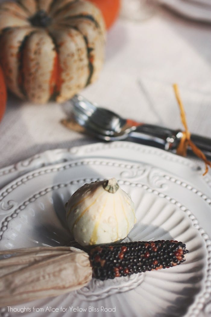 Rustic Fall Tablescape Ideas