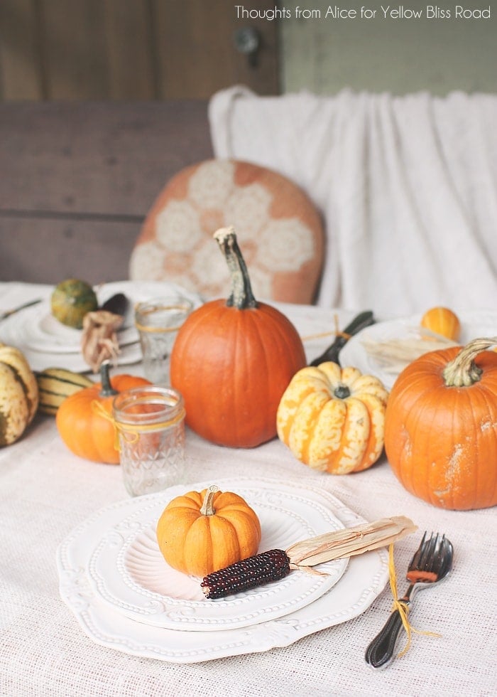 Thanksgiving Table Ideas for Outdoors