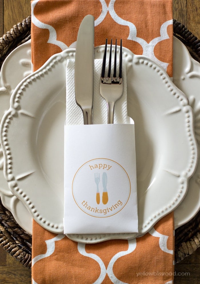 Free printable Thanksgiving Utensil Holders