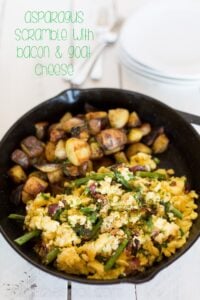 Asparagus scramble with bacon and goat cheese