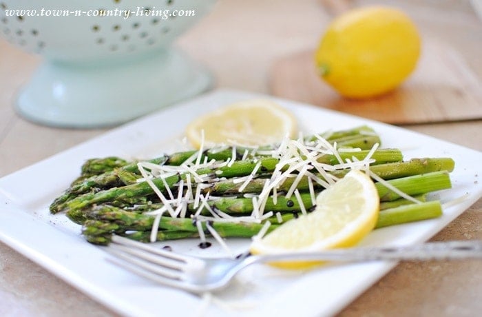 Balsamic Asparagus with Parmesan