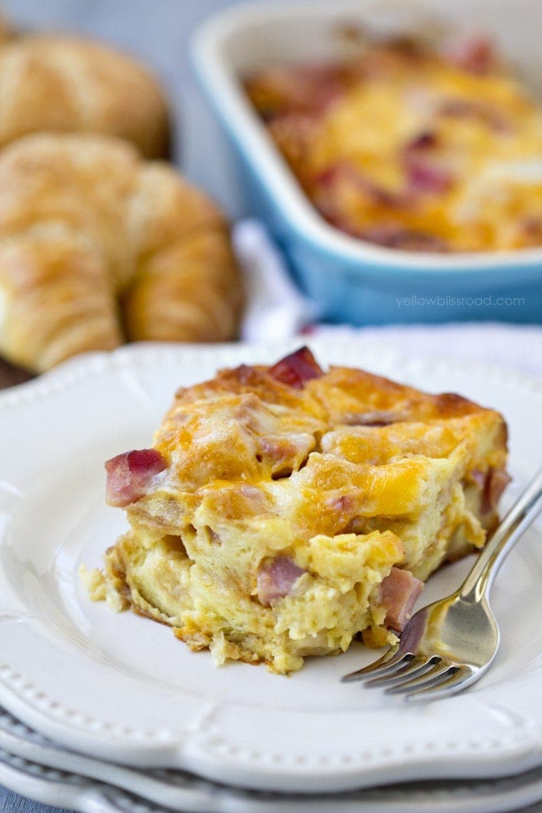 Ham and Cheese Croissant Breakfast Casserole | YellowBlissRoad.com