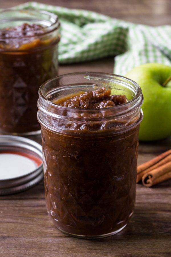 Easy Crockpot Apple Butter Recipe | Yellow Bliss Road