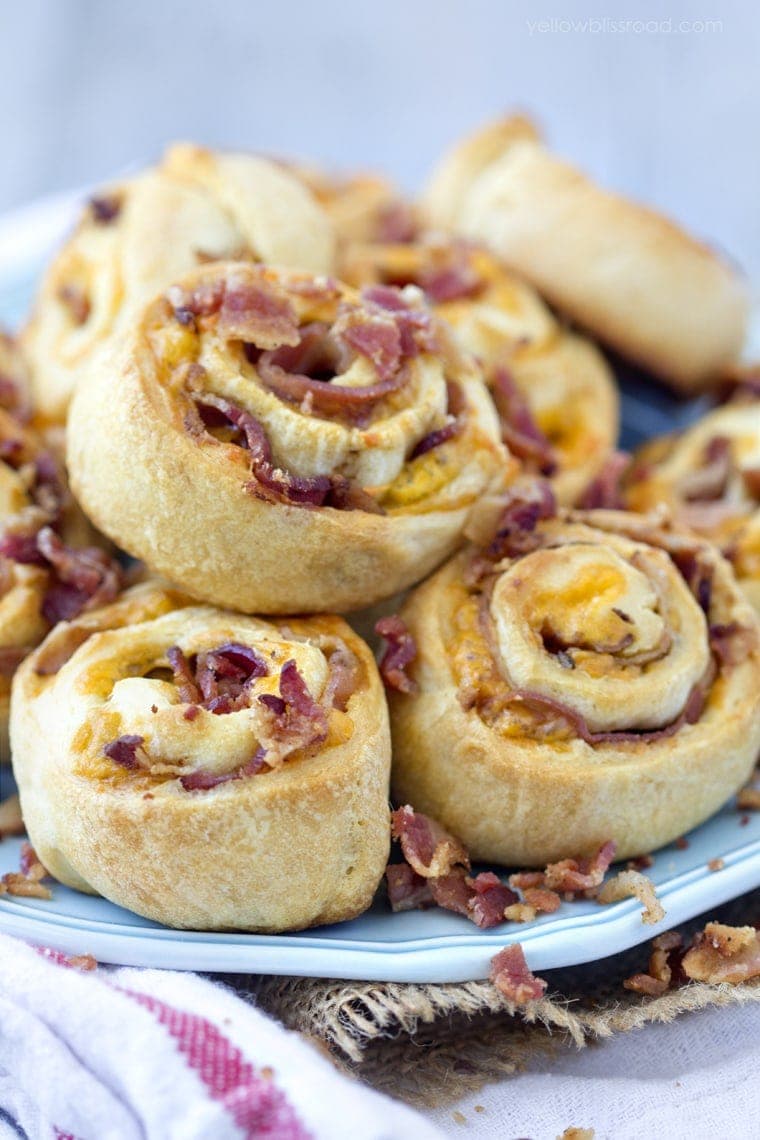 Bacon Cheddar Crescent Snackers