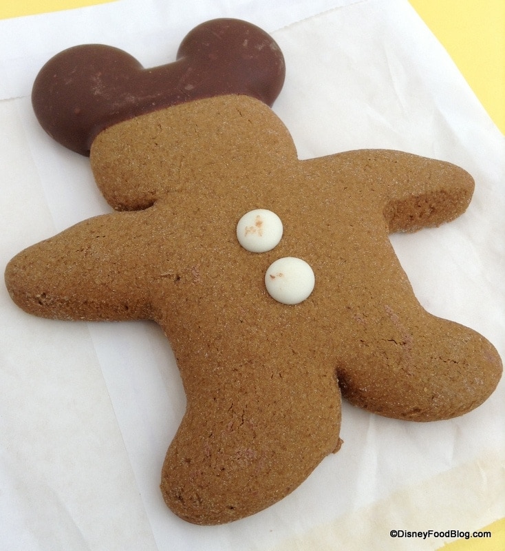 Gingerbread-Mickey-Cookie-1