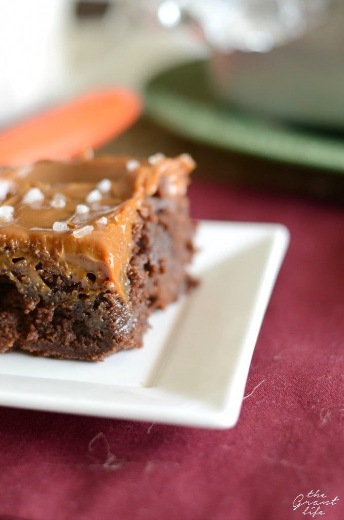 Yummy-salted-caramel-brownie-recipe-