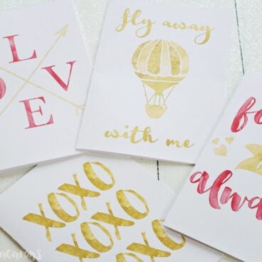 Free Printable Gold Foil Valentine Cards make the perfect gift this Valentines Day. You can even use them as small art prints that can be framed and given as the beautiful gifts.