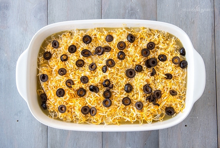 Green Chile Chicken Enchilada Casserole Recipe - an easy and filling weeknight meal!