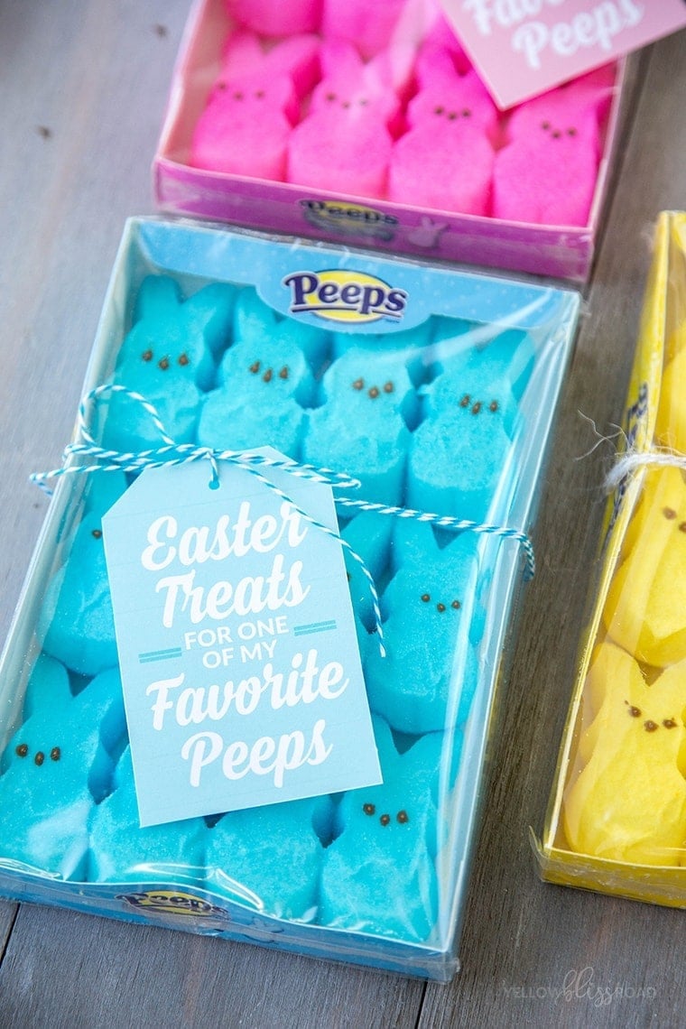 Free Printable Peeps Easter Gift Tags - Use these free printable gift tags to make sweet Easter gifts for your favorite Peeps! Perfect for neighbors, friends or classroom parties.