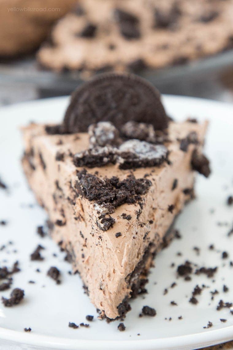 No Bake Chocolate Oreo Cheesecake with a homemade Oreo Crust