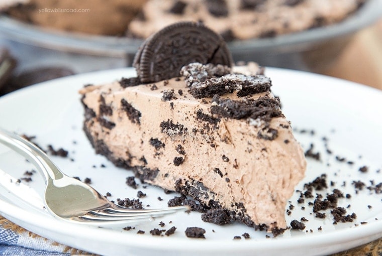 No Bake Chocolate Oreo Cheesecake with a homemade Oreo Crust