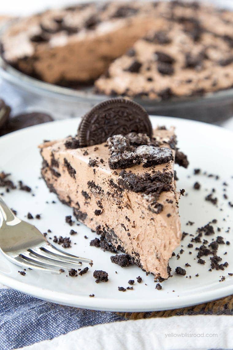 No Bake Chocolate Oreo Cheesecake with a homemade Oreo Crust