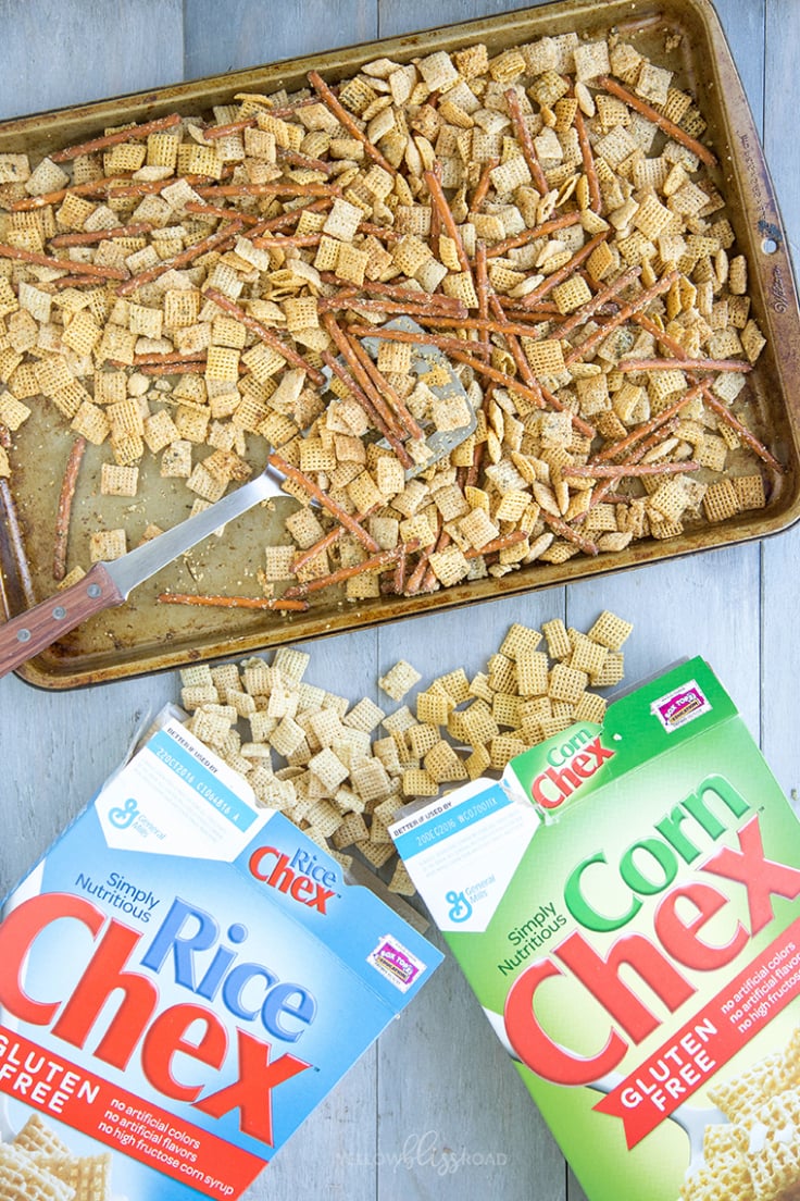 Garlic Bread Chex Mix Yellow Bliss Road