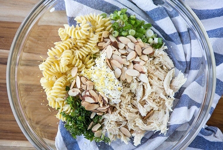 Creamy Lemon Chicken Pasta Salad - Chicken Salad with Pasta and a tangy, creamy lemon and Greek yogurt dressing.