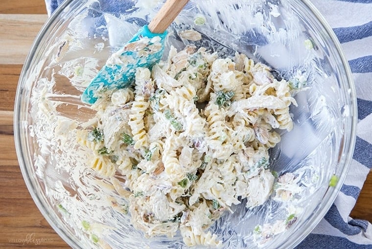 Creamy Lemon Chicken Pasta Salad - Chicken Salad with Pasta and a tangy, creamy lemon and Greek yogurt dressing.