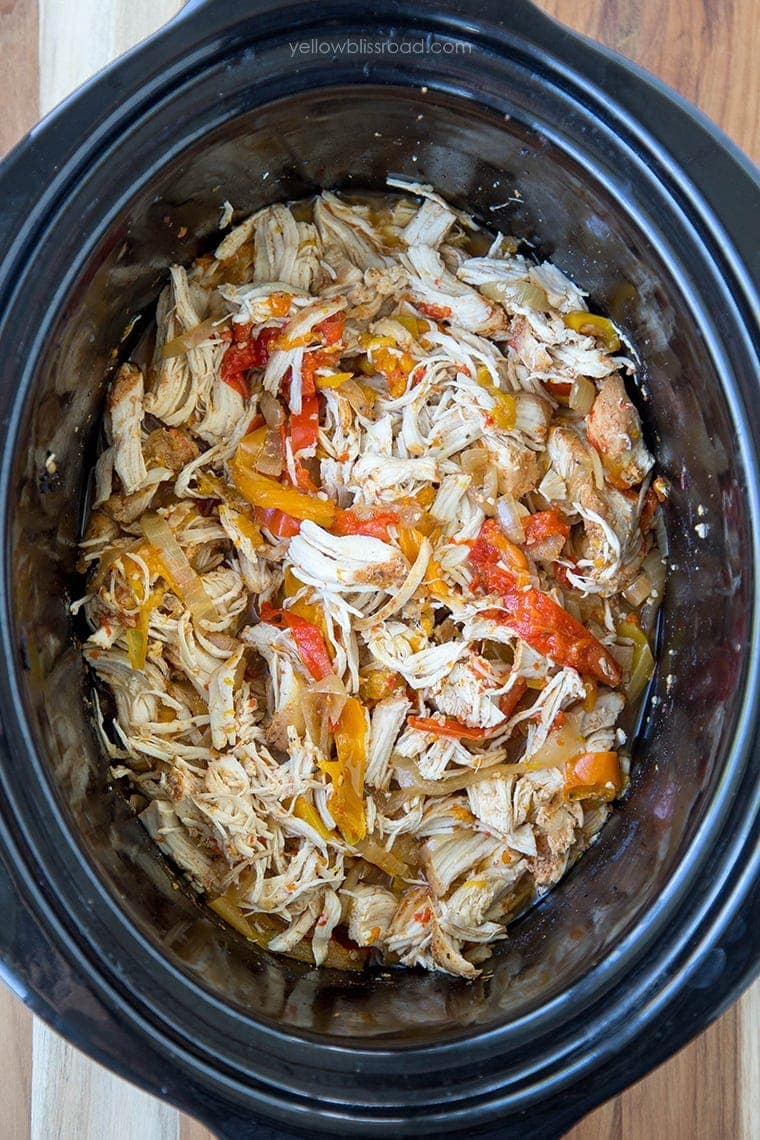 Slow Cooker Chicken Fajita Recipe - a delicious Mexican dinner recipe made easily in your Crockpot, with easy homemade Fajita seasoning!