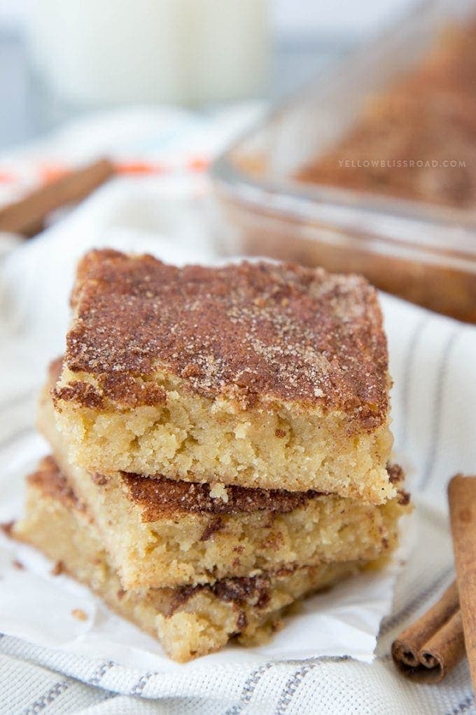 Snickerdoodle Cookie Bars Cinnamon Sugar Blondies