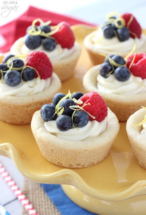 Berry Lemon Cheesecake Cookie Cups