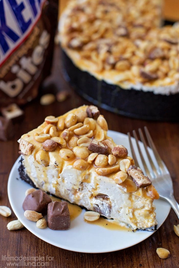 No-Bake-Snickers-Cheesecake-Lil Luna