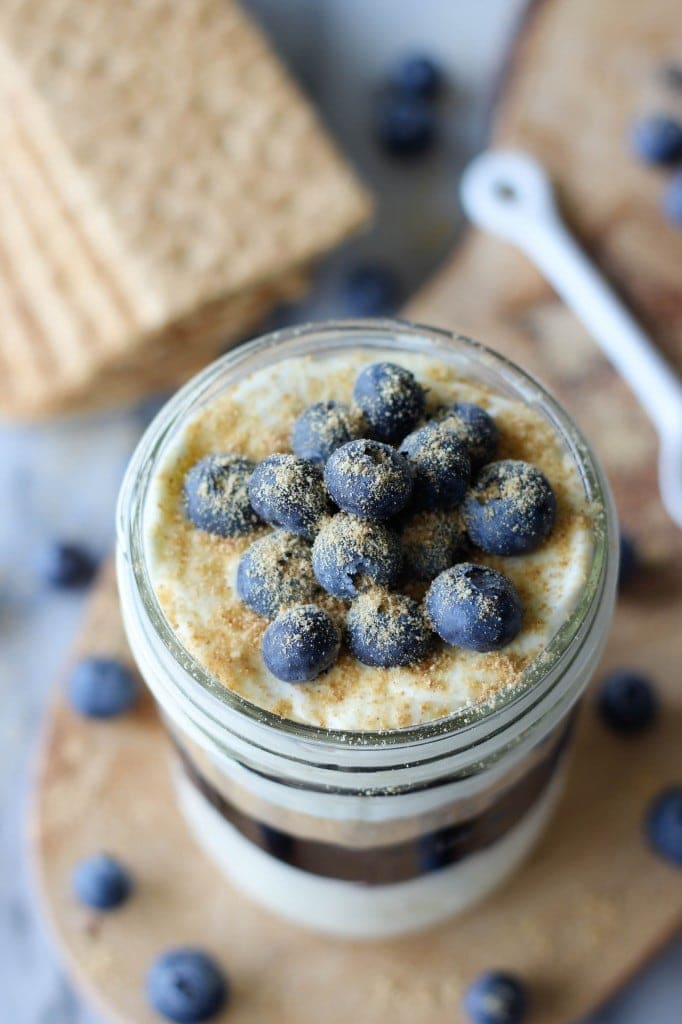 Vanilla Bean Cheesecake Blueberry Pie - Damn Delicious