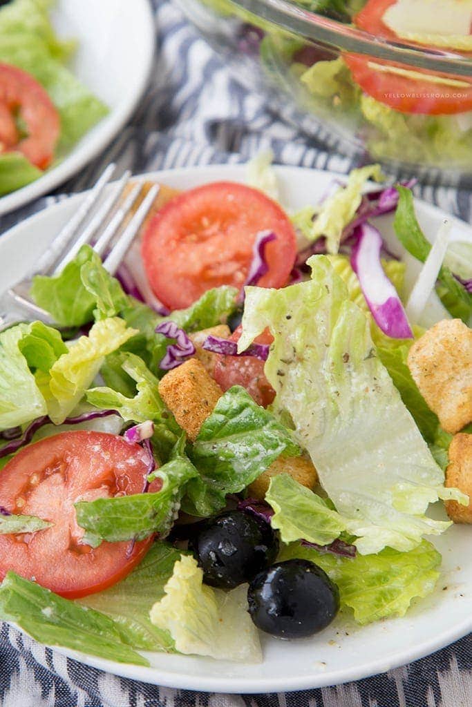 Copycat Olive Garden Salad {Yellow Bliss Road}