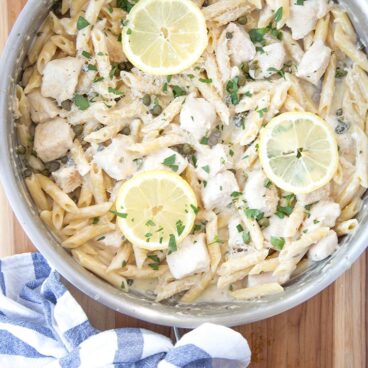 A pan of chicken and pasta