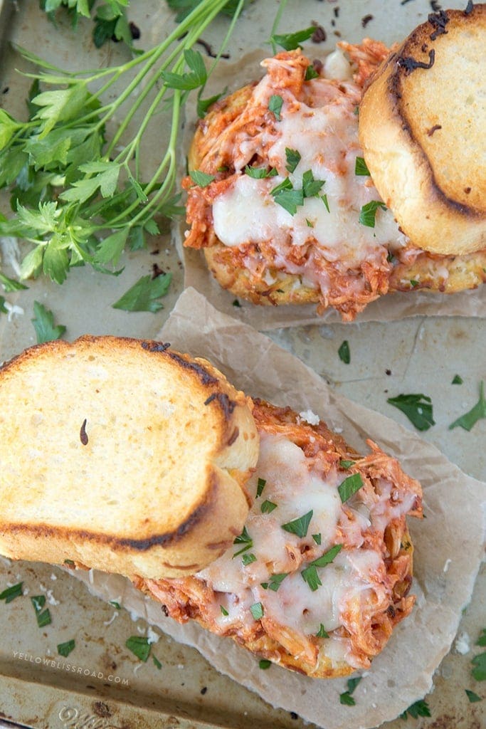 Shredded Chicken Parmesan Sandwich - Incredibly delicious and easy dinner recipe that's ready in under 15 minutes!