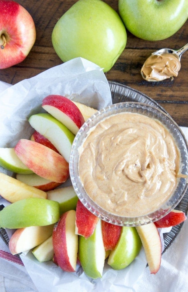 Peanut Butter Apple Dip | YellowBlissRoad.com