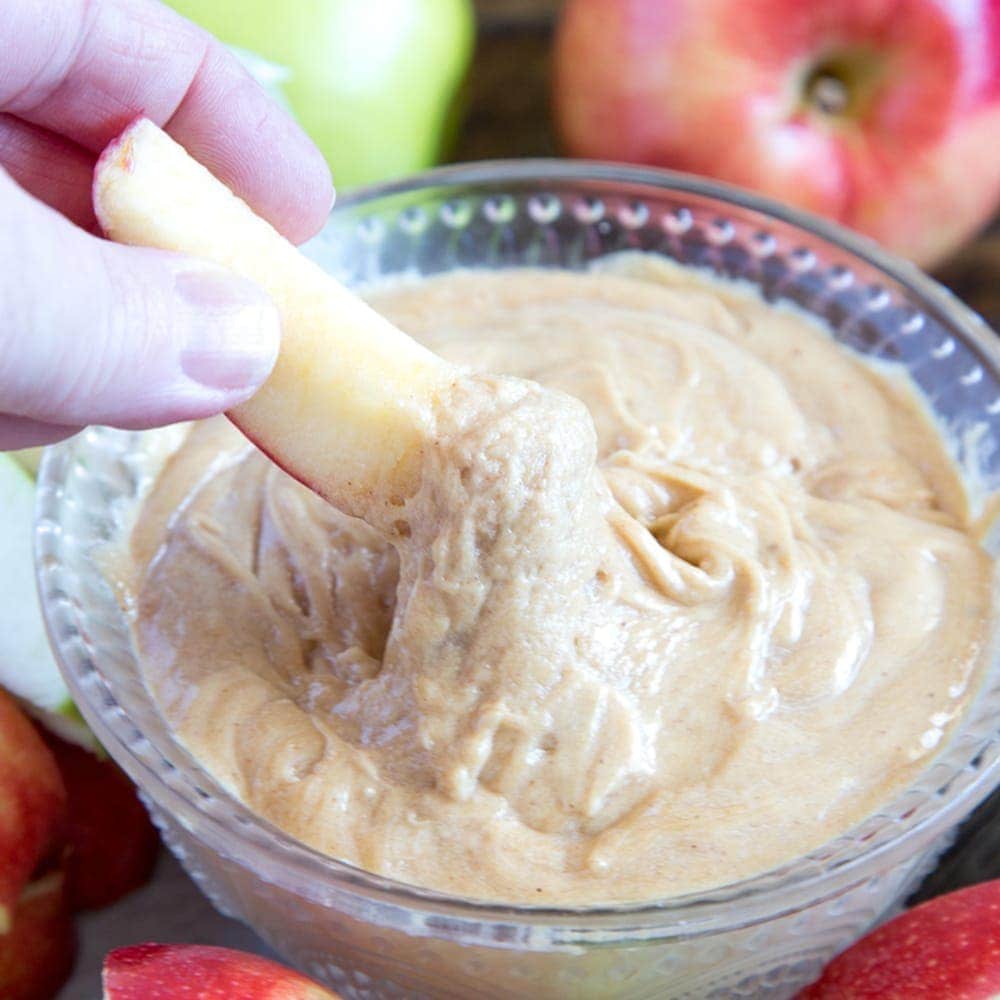 Creamy Peanut Butter Fruit Dip - Delicious, protein packed dessert dip that goes great with fresh fruit, pretzels, crackers and more. Kid friendly after school snack too.