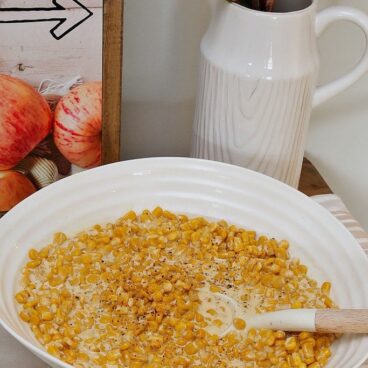 A bowl of corn
