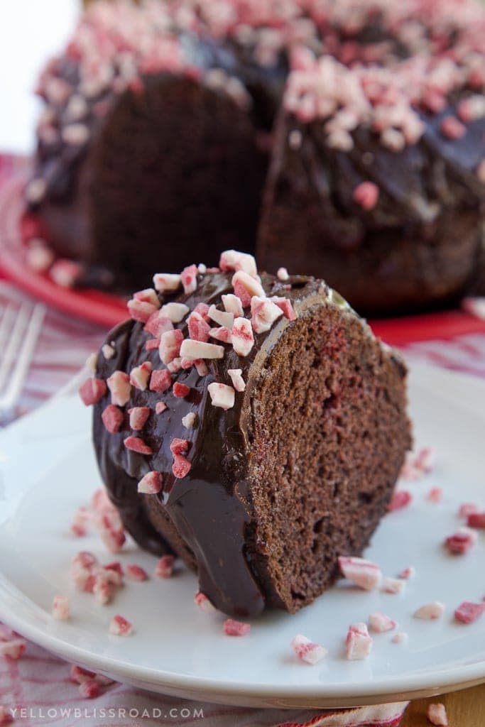 chocolate-peppermint-crunch-bundt-cake-8-of-9