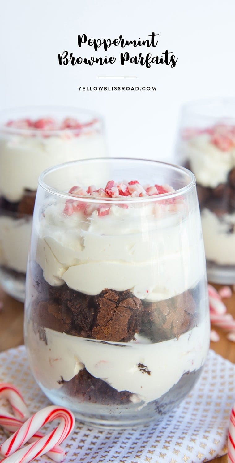 Peppermint Cheesecake Brownie Parfaits are THE dessert of the season - great for Christmas parties or movie night treats!