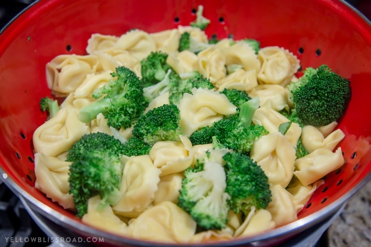 Broccoli Tortellini Alfredo comes together in just 15 minutes - It's great option when you need to get dinner on the table in a hurry.