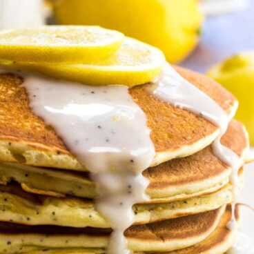 Lemon Poppyseed Pancakes