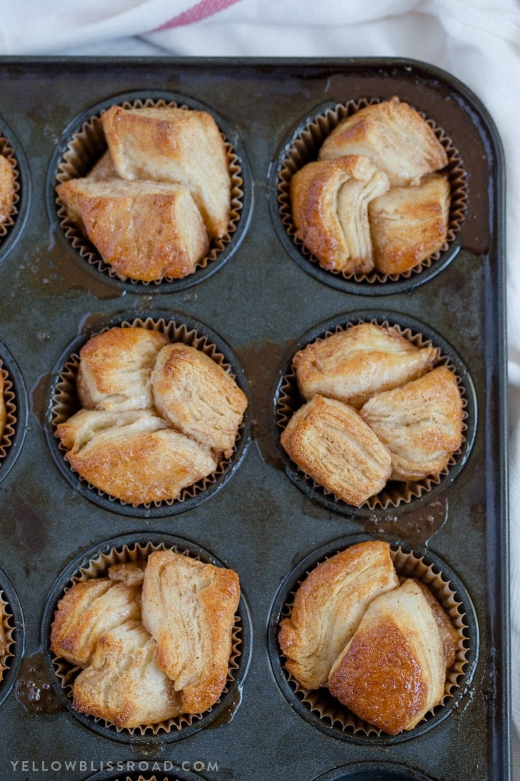 These Monkey Bread Muffins are a sweet breakfast treat that will go perfect with your morning coffee. Easy to make, and even easier to enjoy!