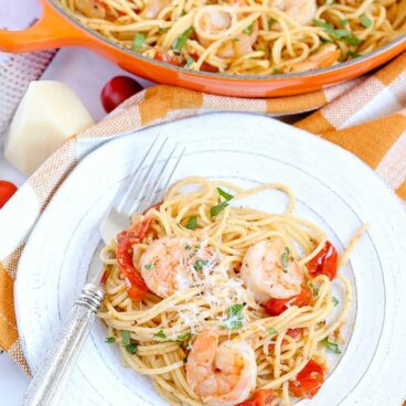 A plate of Garlic Shrimp Tomato Spaghetti