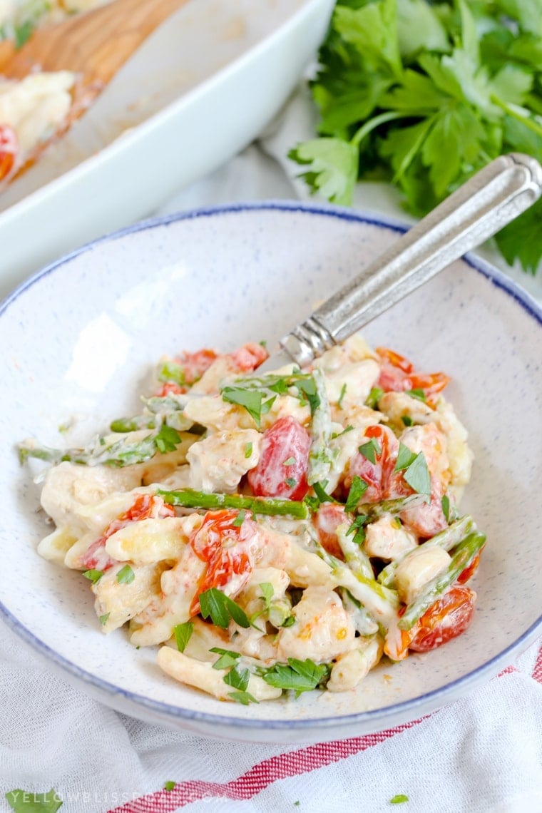 Chicken Mac & Cheese with Roasted Tomatoes and Asparagus