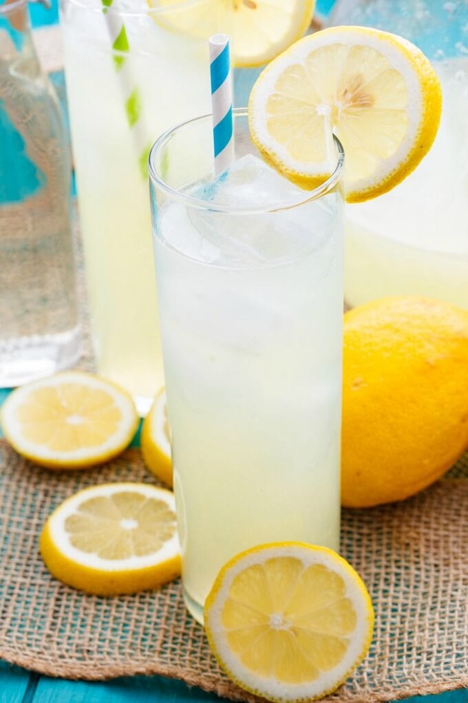 A glass of lemonade